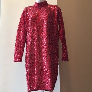 ❤️ Red Sequined Dress